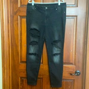 Maurices size XL R black distressed jeans
